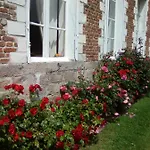 D'hotes & Du Chateau De Grand Rullecourt