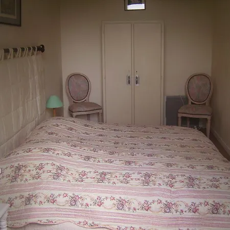 D'hôtes Du Château De Grand Rullecourt Couette-café *