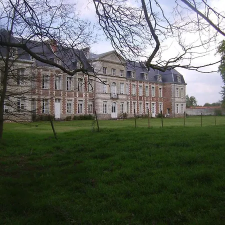 D'hôtes Du Château De Grand Rullecourt Couette-café