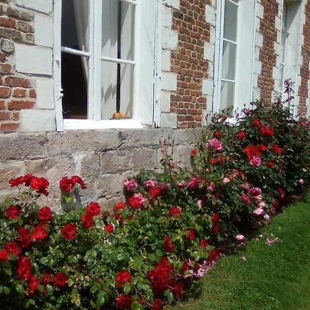 D'hotes & Du Chateau De Grand Rullecourt